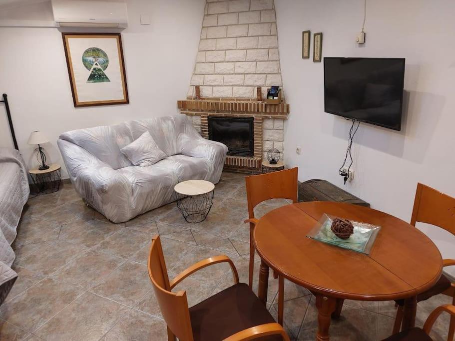 Apartament La Buhardilla. Aparcamiento Exterior Privado Teruel Zewnętrze zdjęcie