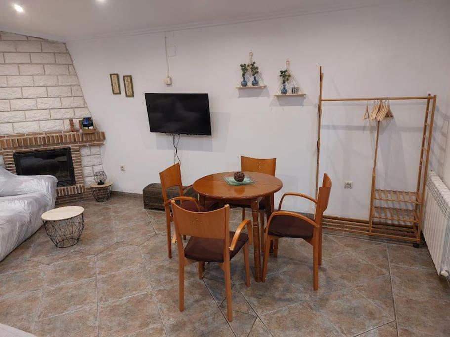 Apartament La Buhardilla. Aparcamiento Exterior Privado Teruel Zewnętrze zdjęcie
